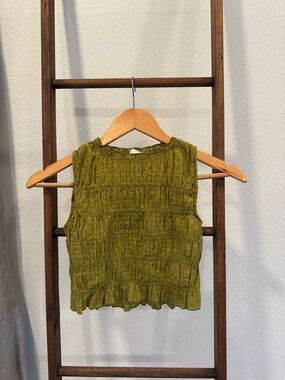 Zara Olive Green Textured Sleeveless Top